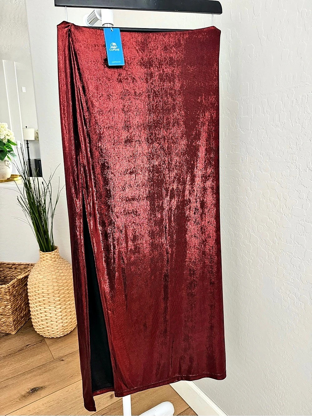 Cupshe Maxi Skirt Red Large NWT